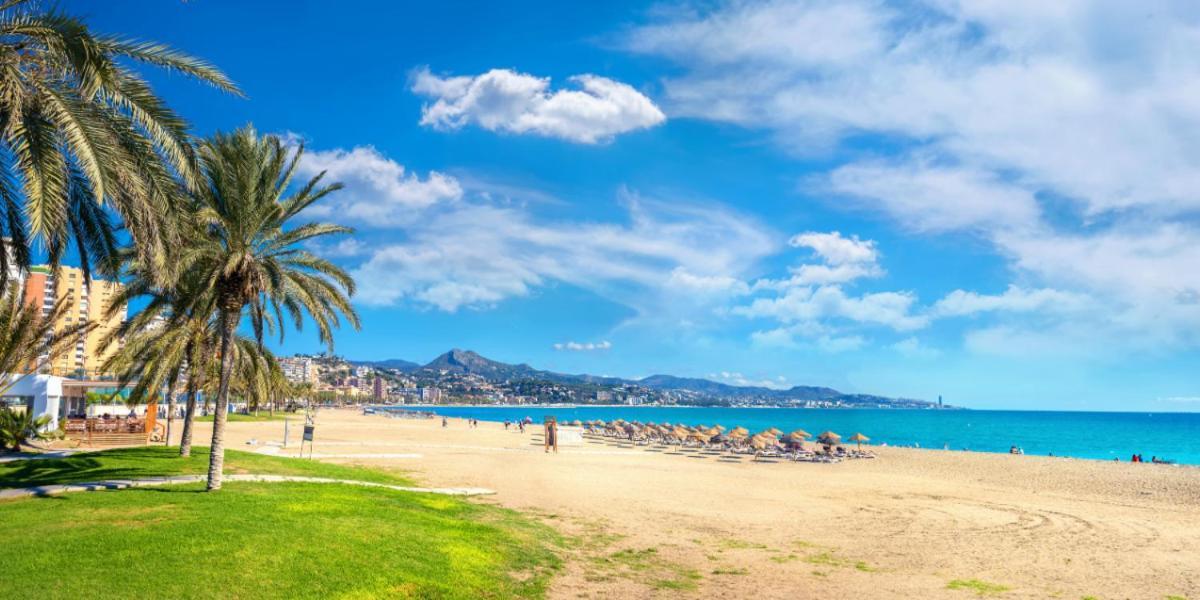 Soho Views & Parking Apartment Malaga Bagian luar foto
